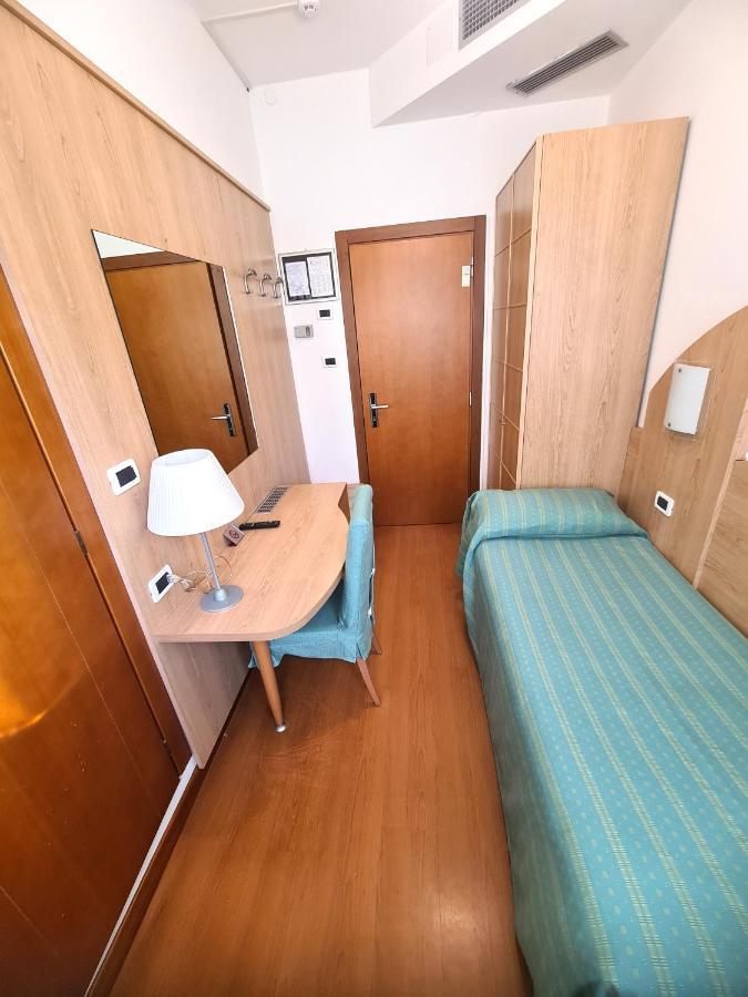Hotel Zurigo Varazze Esterno foto